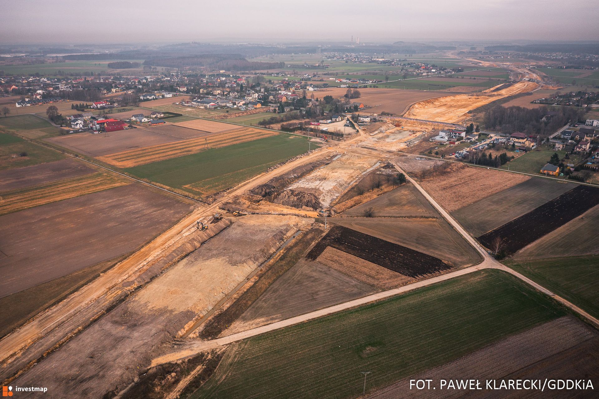 Droga ekspresowa S1 połączy lotnisko Katowice-Pyrzowice z granicą ze Słowacją. Budowa kluczowego odcinka nabiera tempa 
