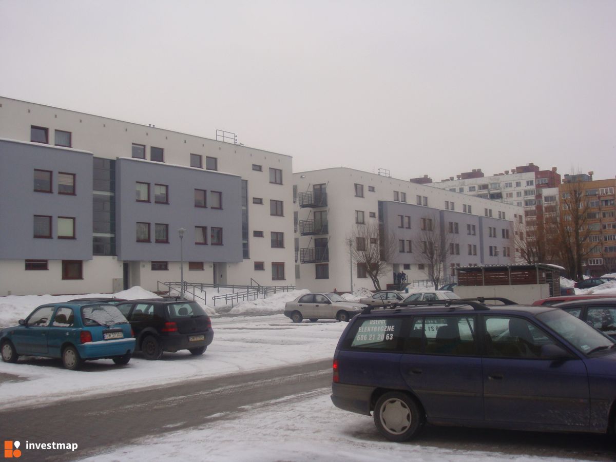 Zdjęcie [Wrocław] Budynek wielorodzinny SM Piast, ul. Bajana 42 fot. Jan Augustynowski