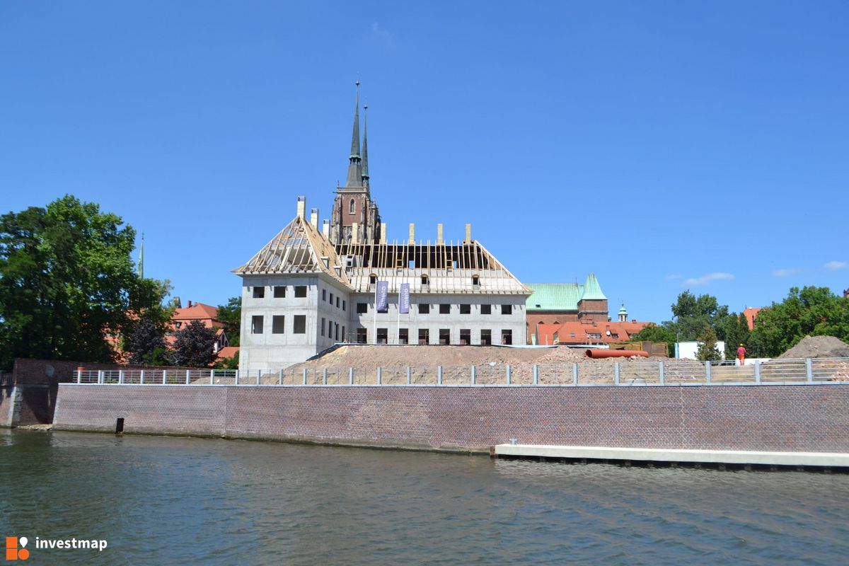 Zdjęcie [Wrocław] Archidiecezjalna Biblioteka na Ostrowie Tumskim fot. Jan Augustynowski