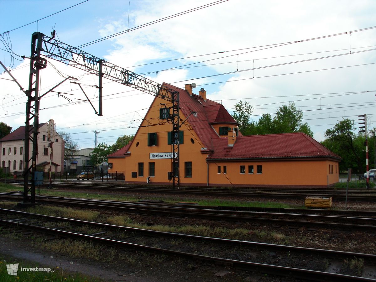 Zdjęcie [Wrocław] Dworzec "Wrocław Kuźniki" (remont) fot. worldinmyeyes 