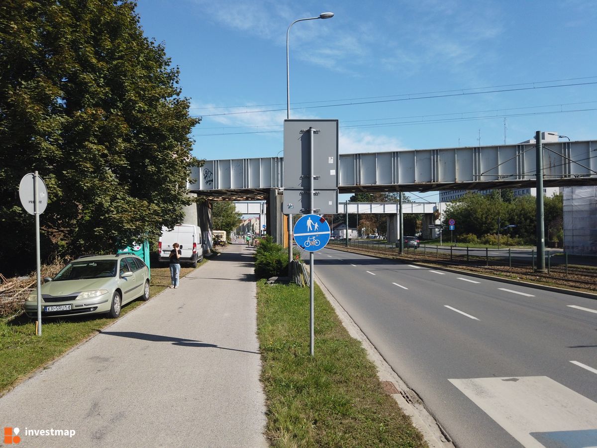 Zdjęcie Wiadukty kolejowe, ul. Mogilska fot. Damian Daraż 