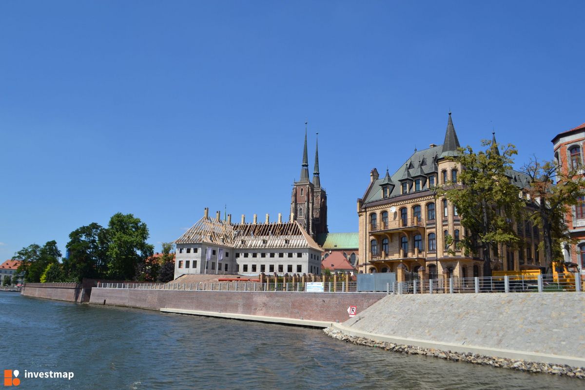 Zdjęcie [Wrocław] Archidiecezjalna Biblioteka na Ostrowie Tumskim fot. Jan Augustynowski