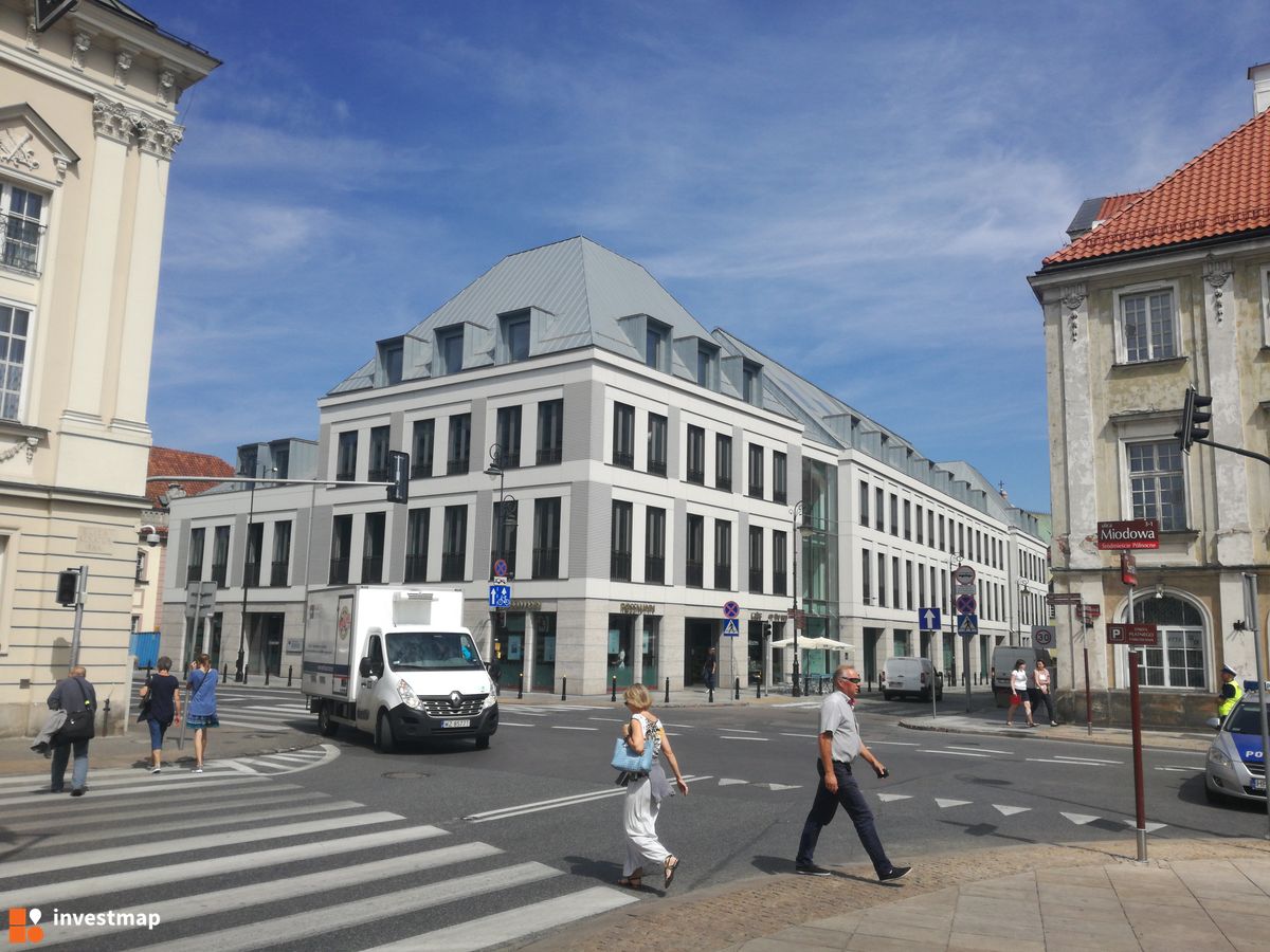 Zdjęcie Plac Zamkowy fot. Jan Augustynowski