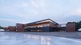 Na lotnisku Szczecin-Goleniów rozpoczęła się budowa nowego terminala pasażerskiego [WIZUALIZACJE]