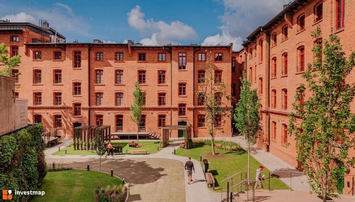 Zdjęcie Remont famuły, ul. Ogrodowa 24 fot. Orzech 
