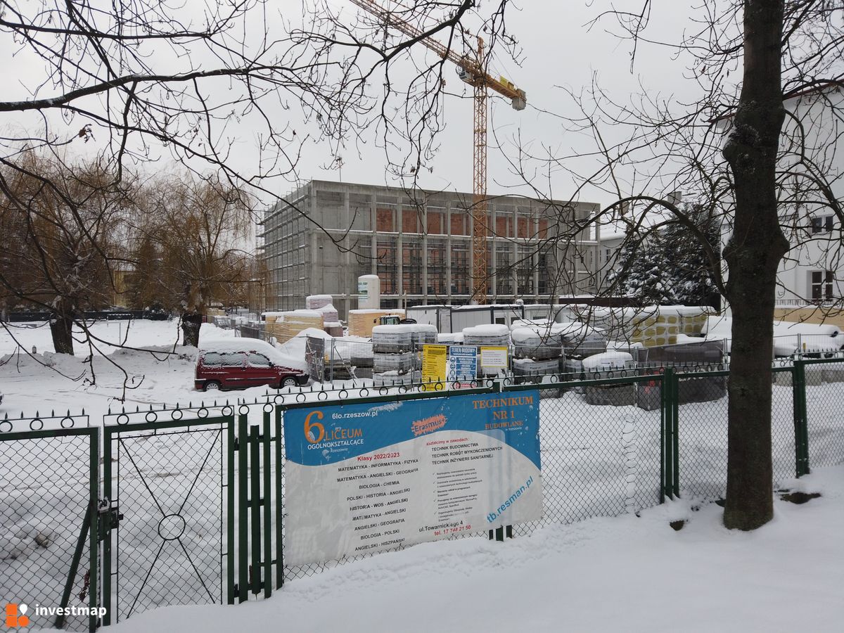 Zdjęcie Hala Sportowa, ul. Towarnickiego fot. Damian Daraż 