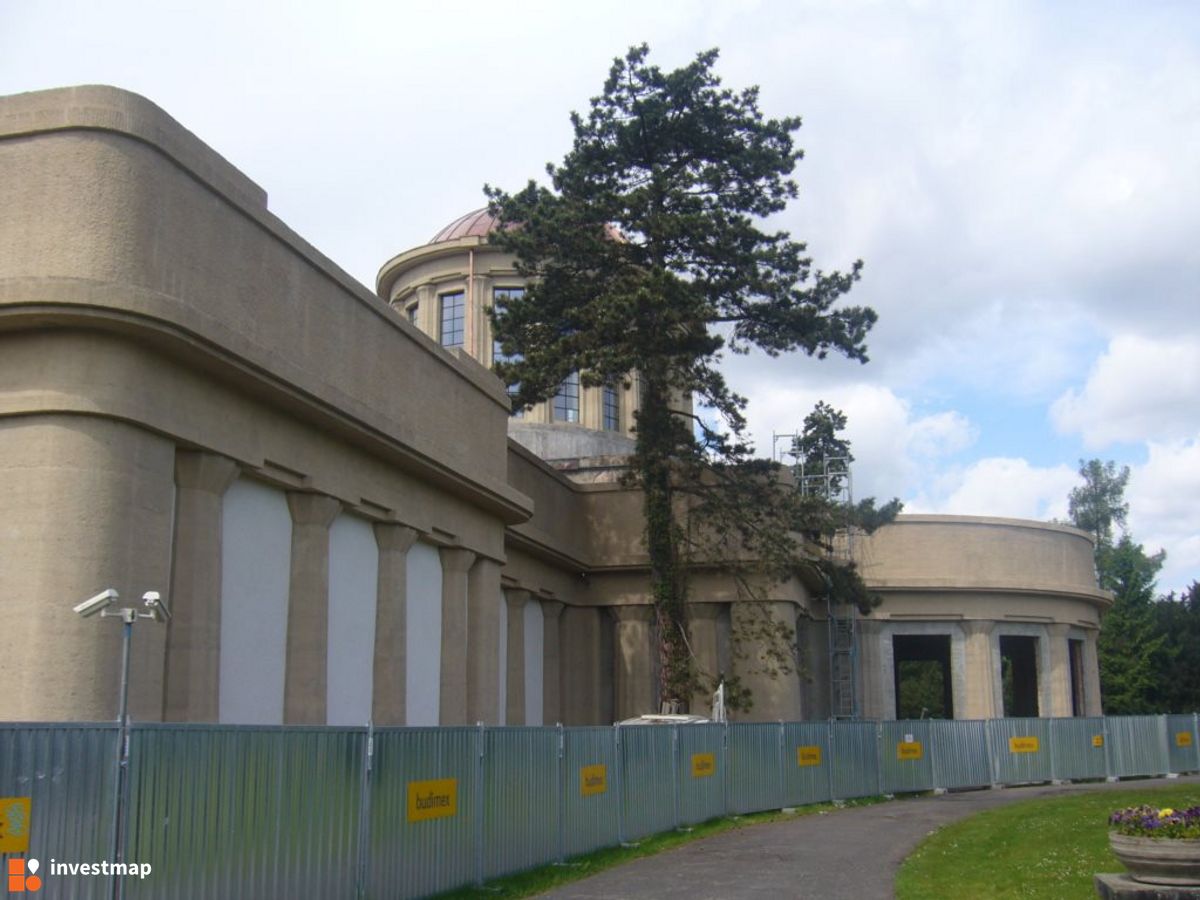 Zdjęcie [Wrocław] Pawilon Czterech Kopuł (remont) fot. Orzech 