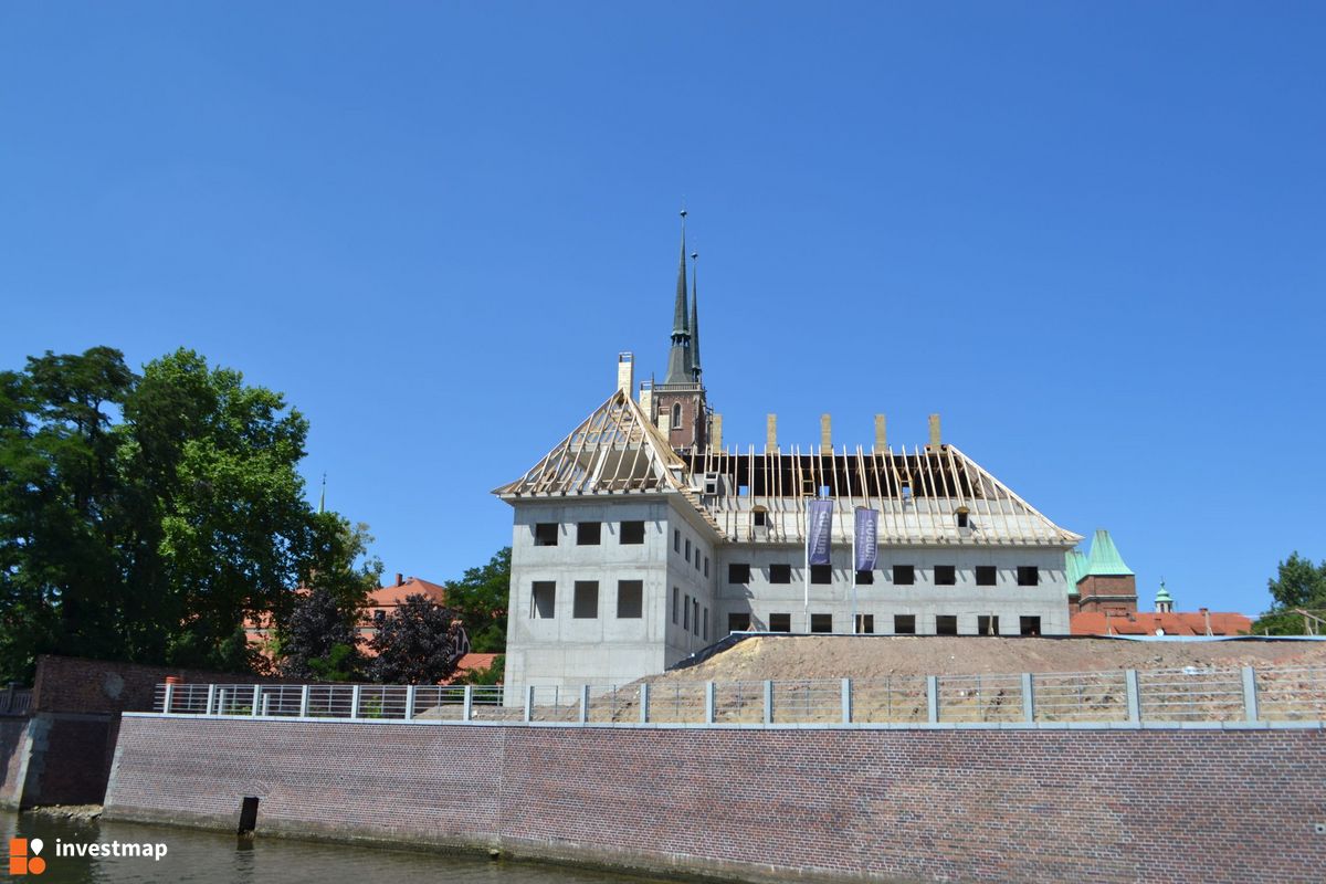 Zdjęcie [Wrocław] Archidiecezjalna Biblioteka na Ostrowie Tumskim fot. Jan Augustynowski