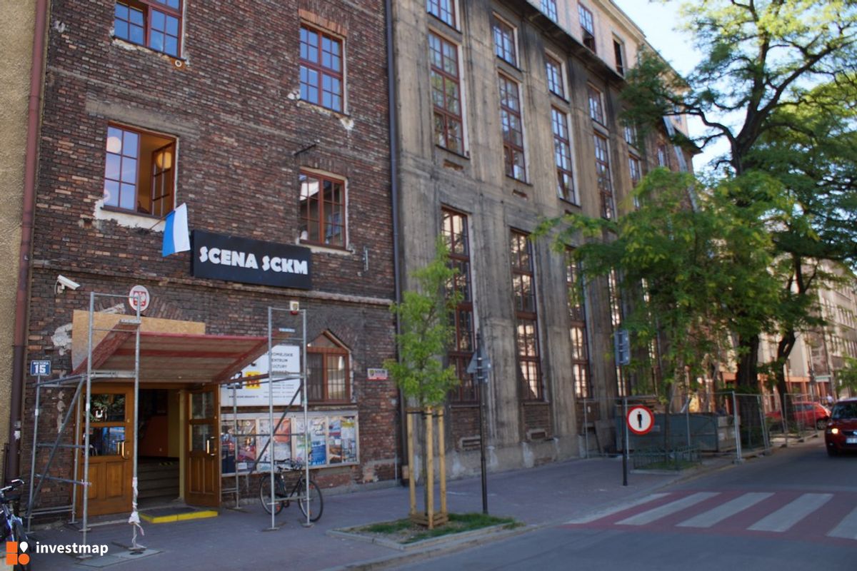 Zdjęcie [Kraków] Scena SCKM, ul. Wietora 13 fot. Damian Daraż 