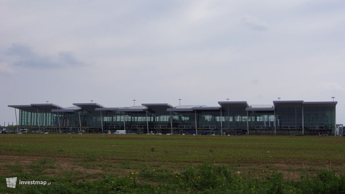 Zdjęcie [Wrocław] Rozbudowa terminala i nowy port lotniczy fot. akcentoffice 