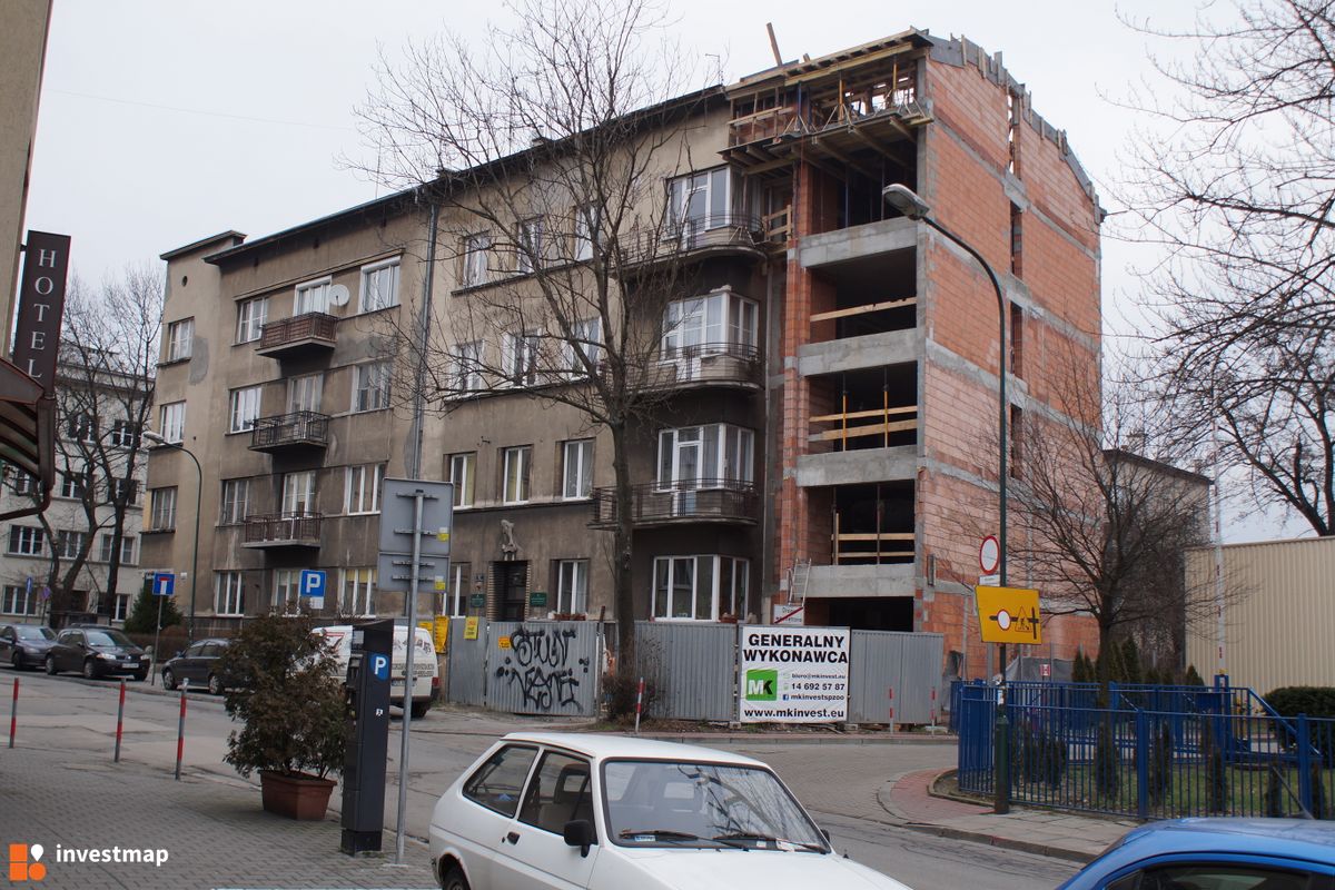 Zdjęcie [Kraków] Budynek Mieszkalny, ul. Św. Łazarza 12 fot. Damian Daraż 