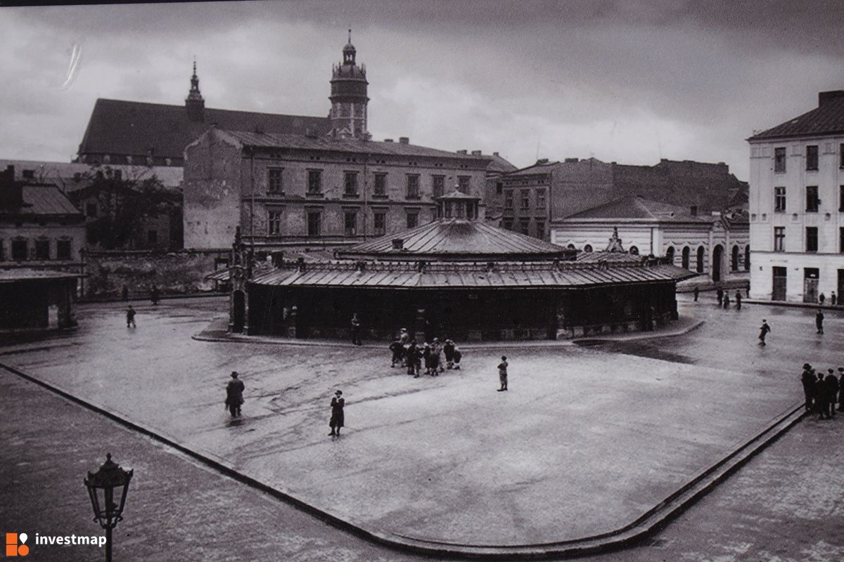 Zdjęcie [Kraków] Remont Okrąglaka, Plac Nowy 4b fot. Damian Daraż 