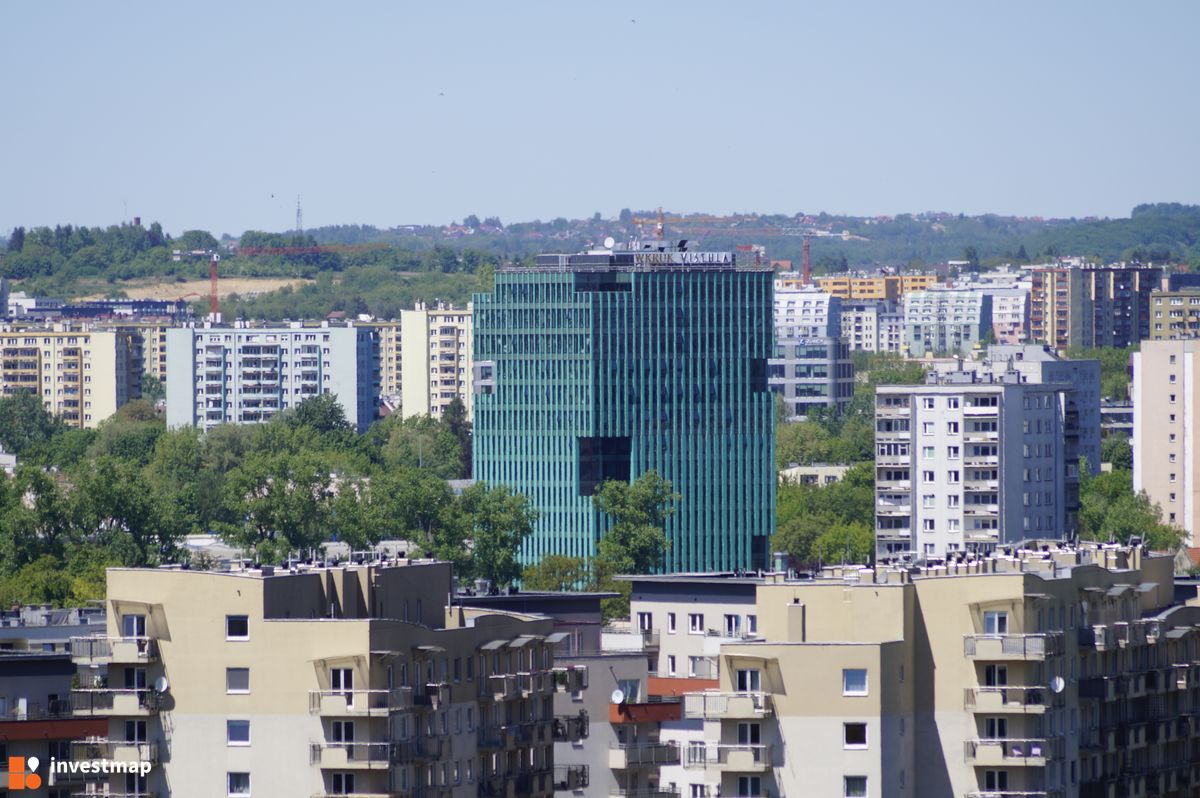 Zdjęcie Pilot Tower fot. Damian Daraż 