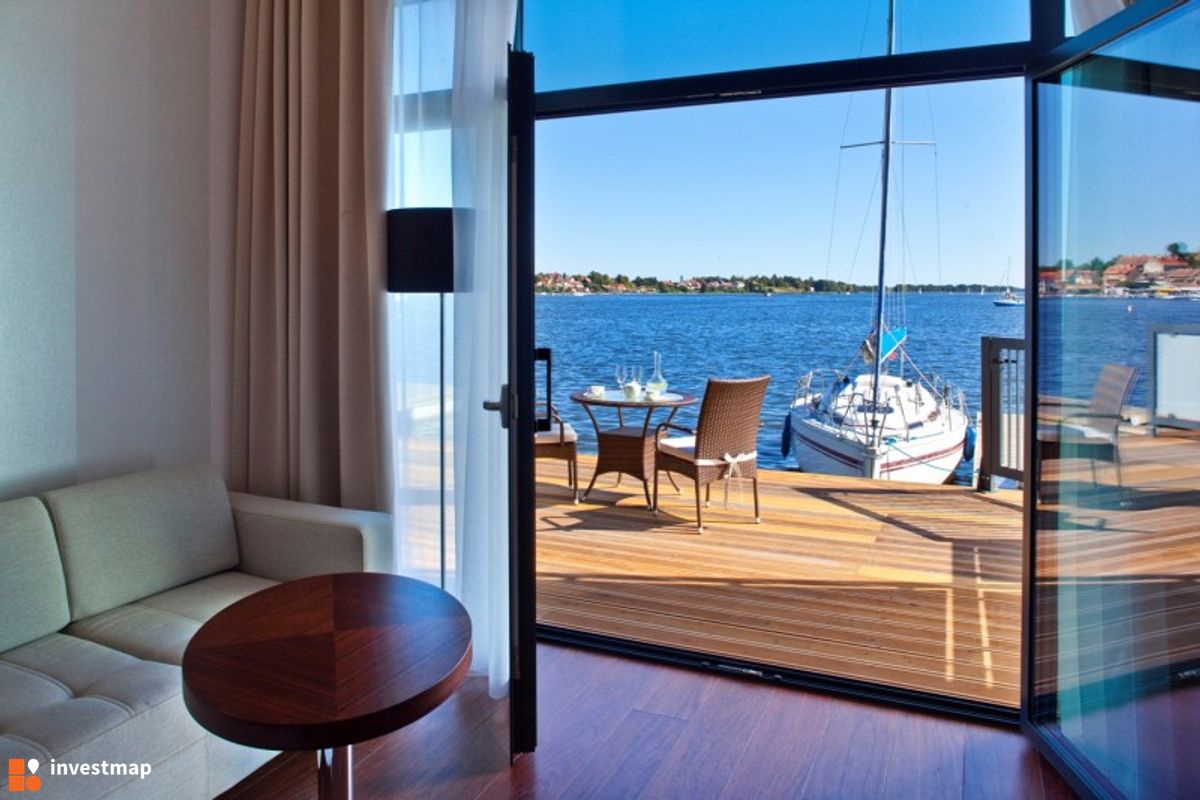 Wizualizacja Hotel "N11 Mikołajki Apartamenty" dodał Jan Hawełko 