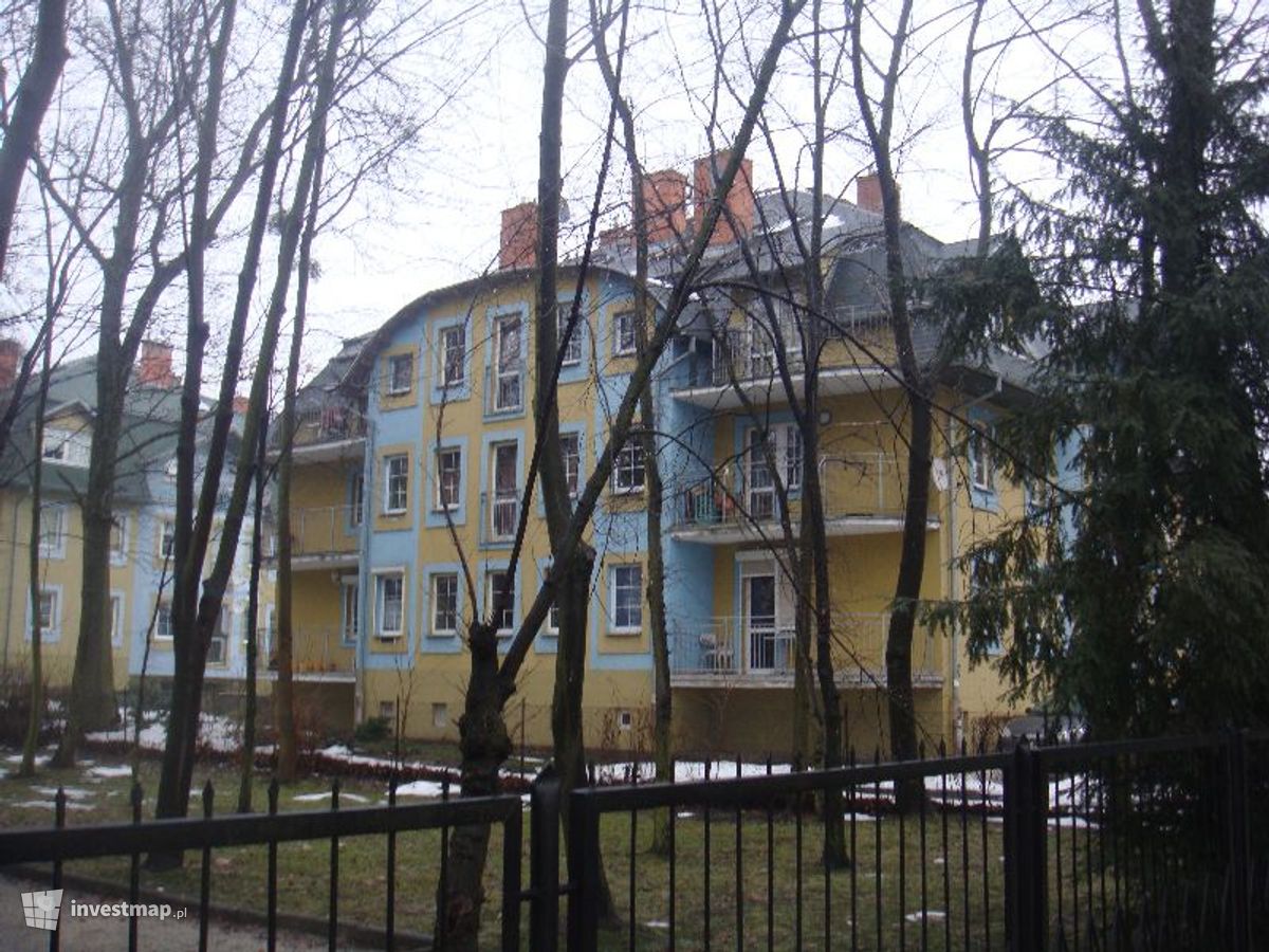 Zdjęcie [Oborniki Śląskie] Mieszkania przy ul. Trzebnickiej 16 fot. Jan Augustynowski