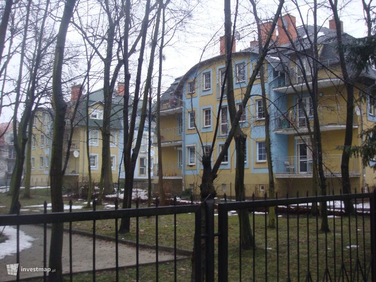Zdjęcie [Oborniki Śląskie] Mieszkania przy ul. Trzebnickiej 16 fot. Jan Augustynowski