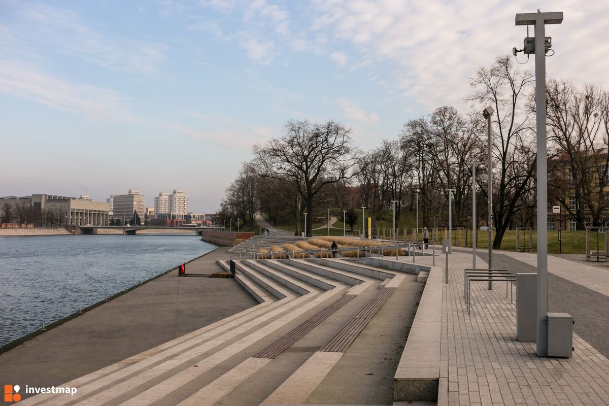 Zdjęcie [Wrocław] Bulwary im. Xawerego Dunikowskiego oraz Marii i Lecha Kaczyńskich (rewitalizacja) 