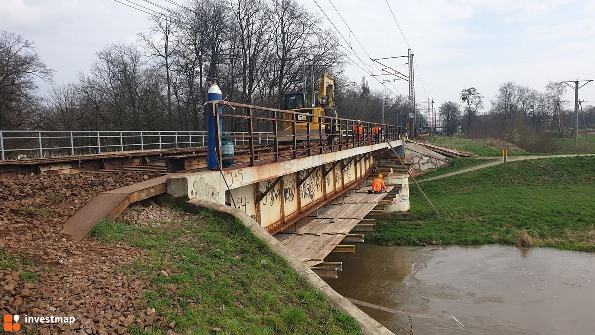 Zdjęcie Przystanek kolejowy Oława Zachodnia fot. Orzech 