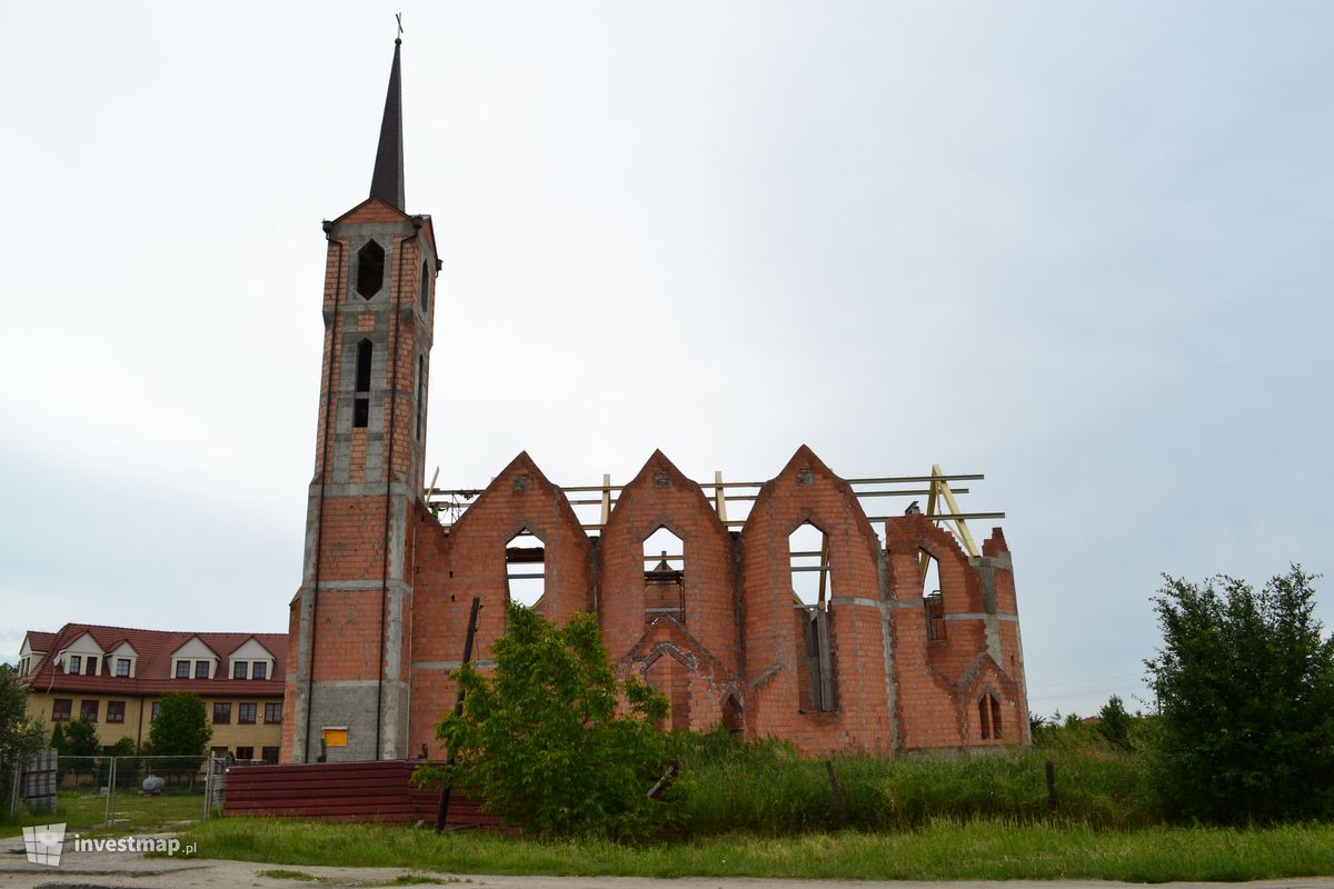 Zdjęcie [Góra] Nowy kościół w Górze fot. Jan Augustynowski