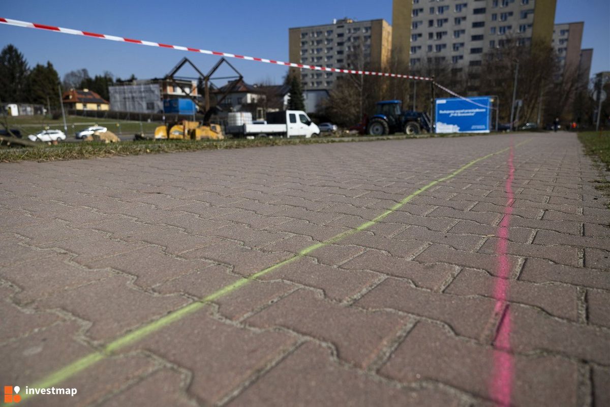 Zdjęcie Parking P+R Bronowice, ul. Złoty Róg 58 fot. Adrian 
