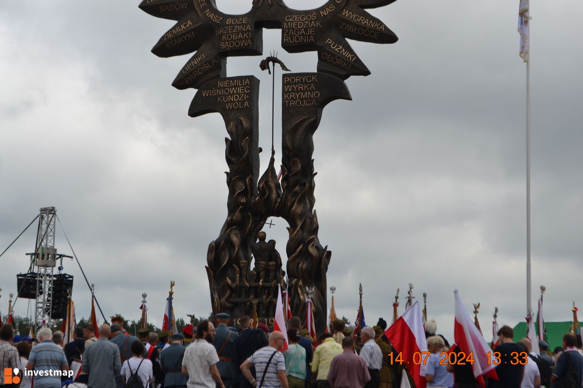 Zdjęcie Pomnik Rzeź Wołyńska fot. Damian Daraż 