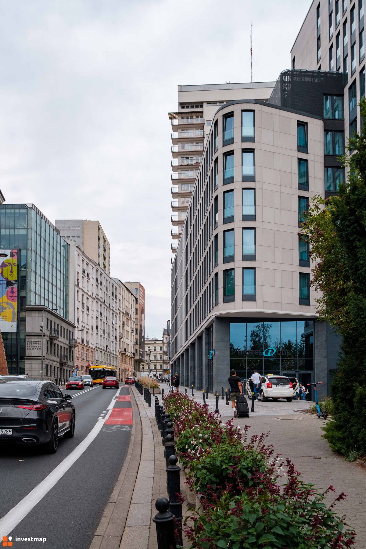 Zdjęcie [Warszawa] Hotel "Motel One" fot. Jakub Zazula 