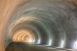 Kończy się budowa obudowy tuneli na S1 w woj. śląskim [ZDJĘCIA+FILM]