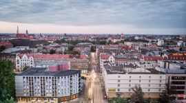 W centrum Wrocławia powstaje nowy budynek wielofunkcyjny [FILM+WIZUALIZACJE]