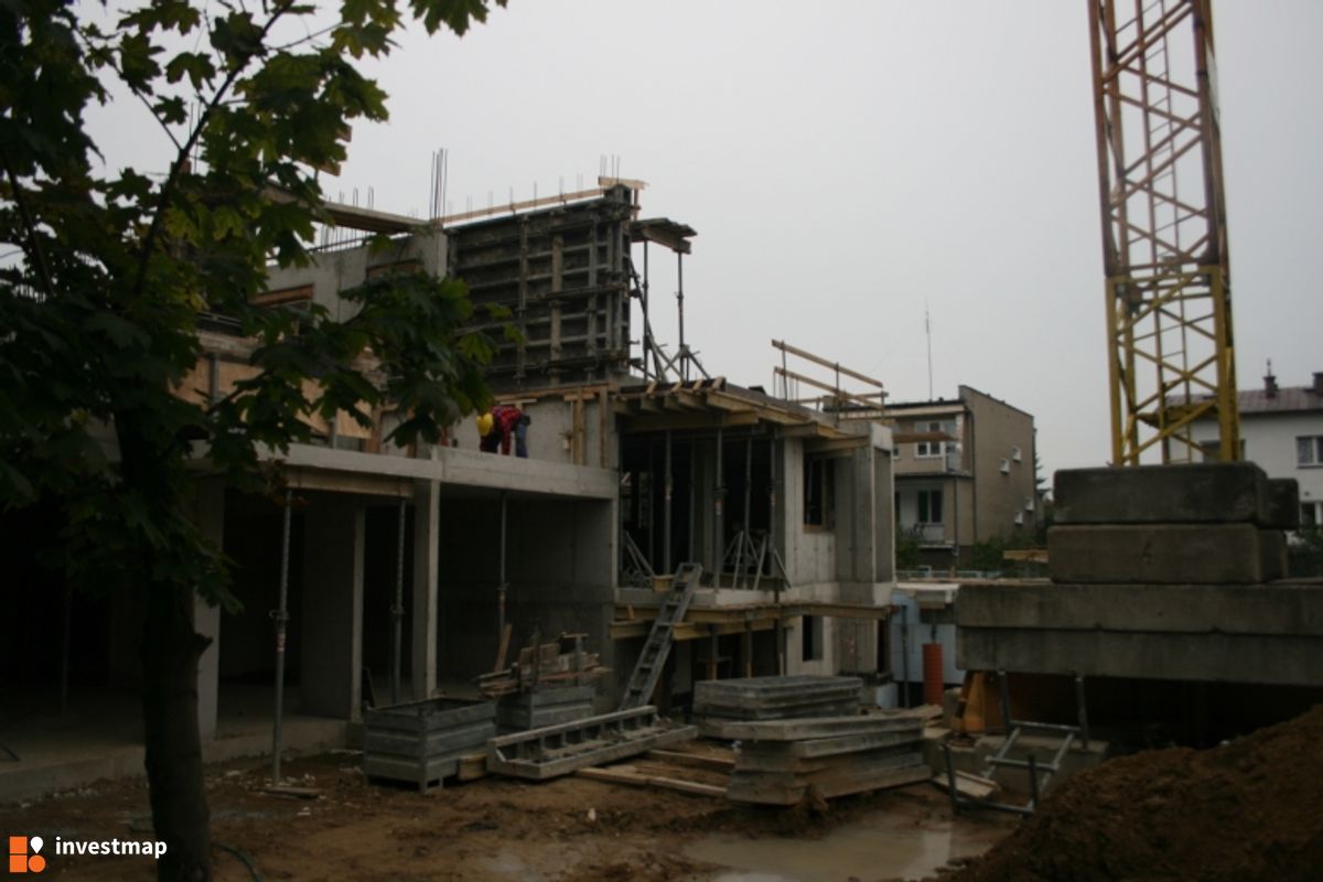 Zdjęcie [Wrocław-Krzyki] Budynek wielorodzinny, ul. Borowska 242 fot. Xyz 
