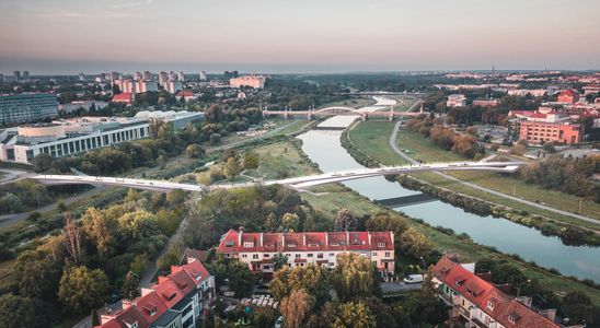 W Poznaniu trwa budowa Mostów Berdychowskich [FILM+ZDJĘCIA]