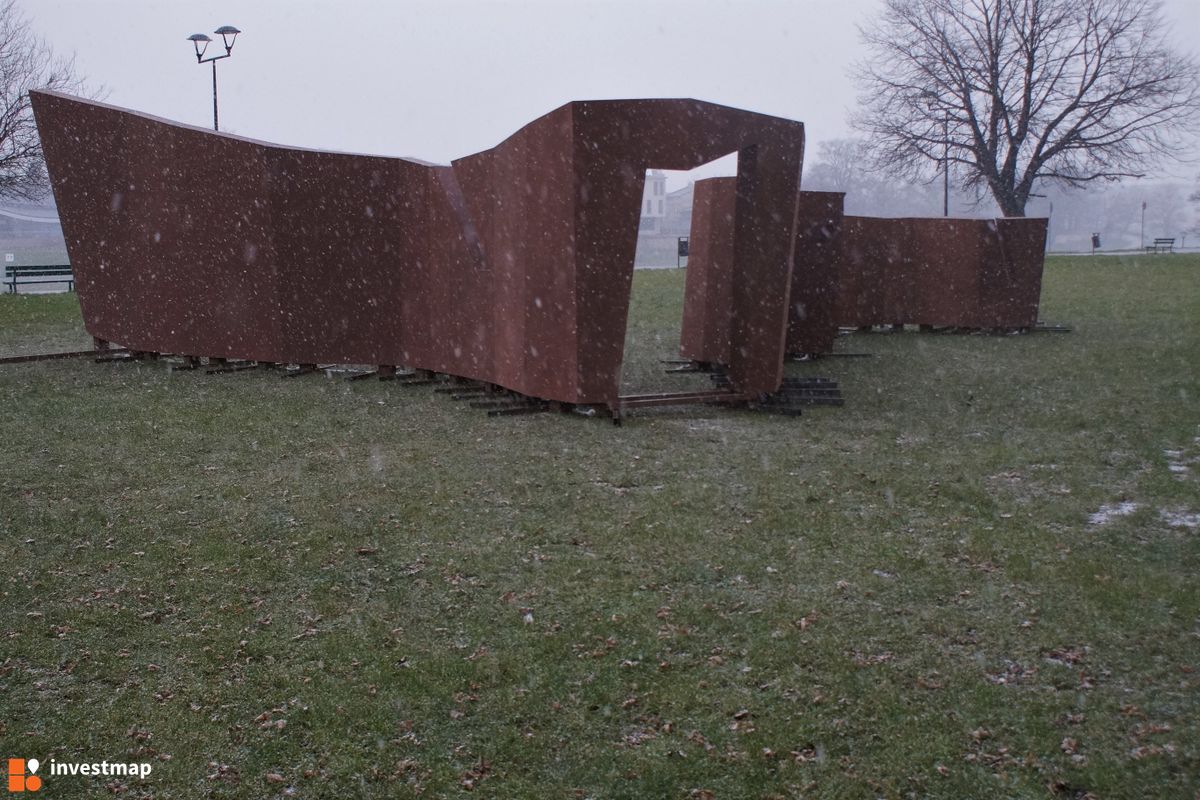 Zdjęcie [Kraków] Pomnik Armii Krajowej fot. Damian Daraż 