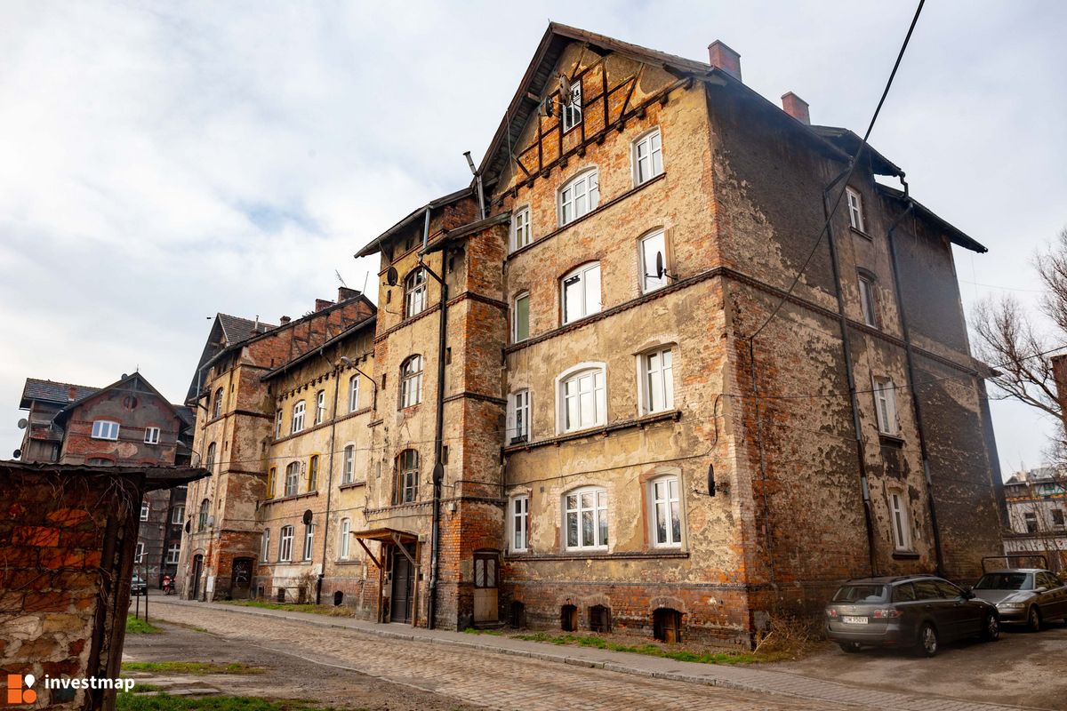 Zdjęcie Remont budynków, ul. Chińska 14a-14b fot. Jakub Zazula 
