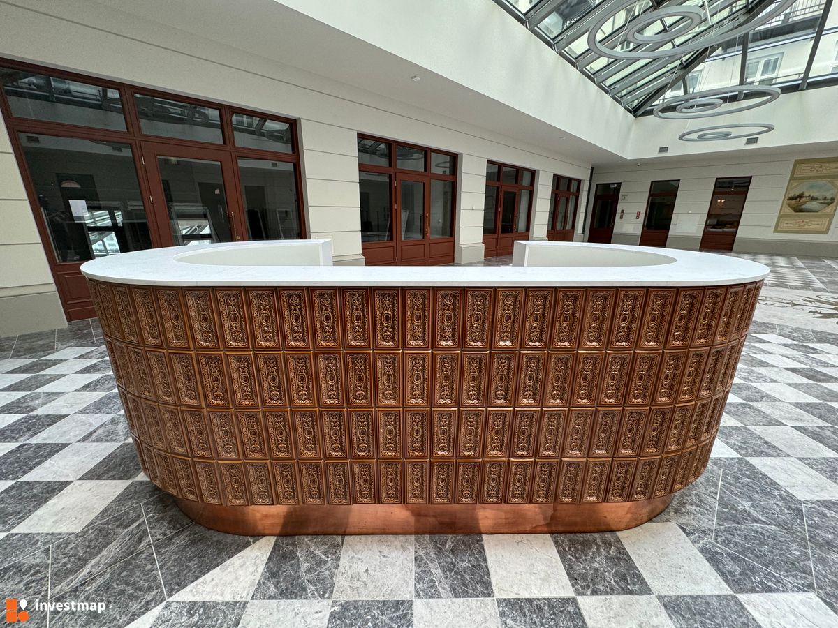 Zdjęcie [Warszawa] Kamienica Wolfa Krongolda - Złota 83 fot. Jan Augustynowski