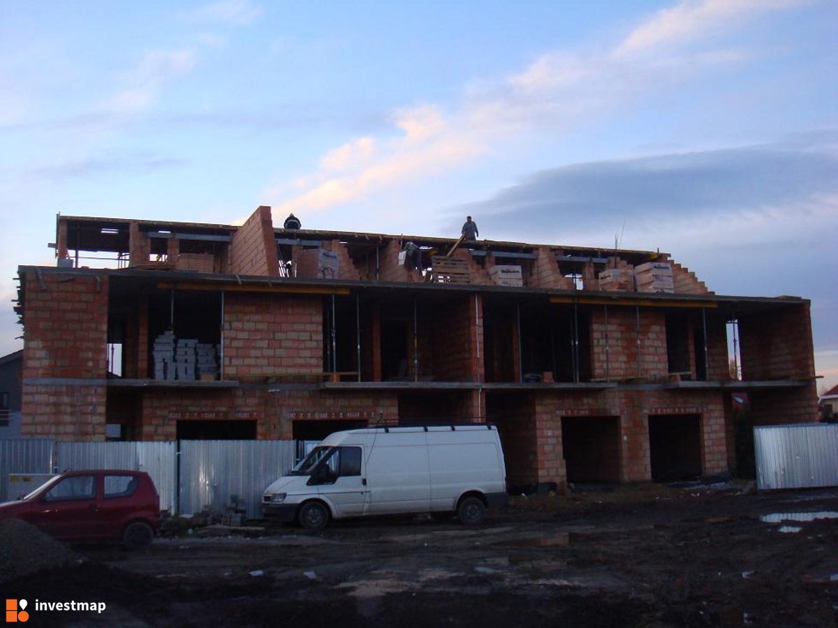 Zdjęcie [Wrocław] Osiedle "Nefrytowe Apartamenty" fot. Jan Augustynowski