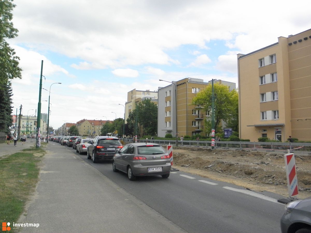 Zdjęcie [Poznań] Ul. Dąbrowskiego (remont odcinka śródmiejskiego) + rynek Jeżycki fot. PieEetrek 