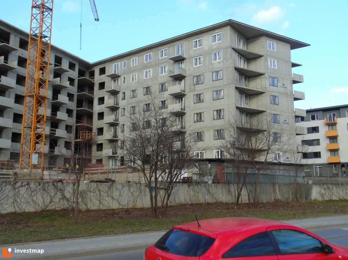 Zdjęcie [Kraków] DOM-BUD, ul. Dobrego Pasterza fot. Damian Daraż 