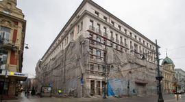 Przy ulicy Piotrkowskiej w Łodzi trwa generalny remont zabytkowego Hotelu Grand
