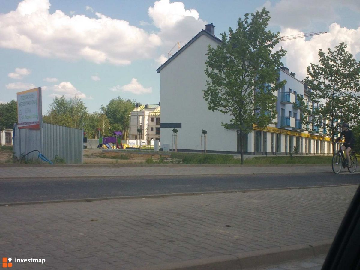 Zdjęcie [Wrocław] Budynek usługowo-mieszkalny "Blue Park" fot. Orzech 