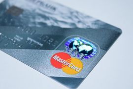 Mastercard rozwija centra usług profesjonalnych w Warszawie i Gdańsku