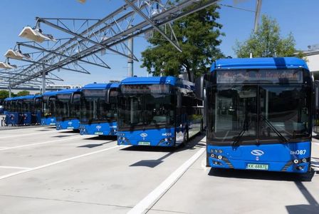 15 nowych autobusów elektrycznych Solarisa w Krakowie [FILM]
