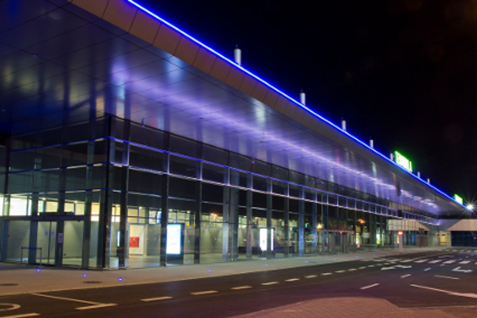  Katowice Airport: otwarcie dwóch inwestycji jednego dnia
