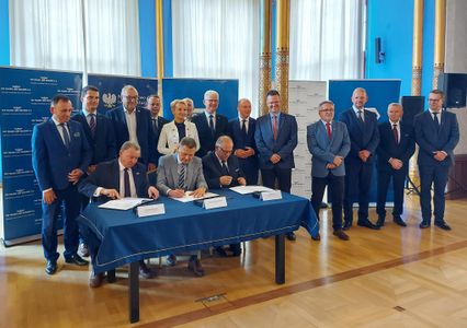 UMWD przejął w zarządzanie linie kolejowe Kłodzko - Lądek Zdrój - Stronie Śląskie i Jelenia Góra - Lwówek Śląski