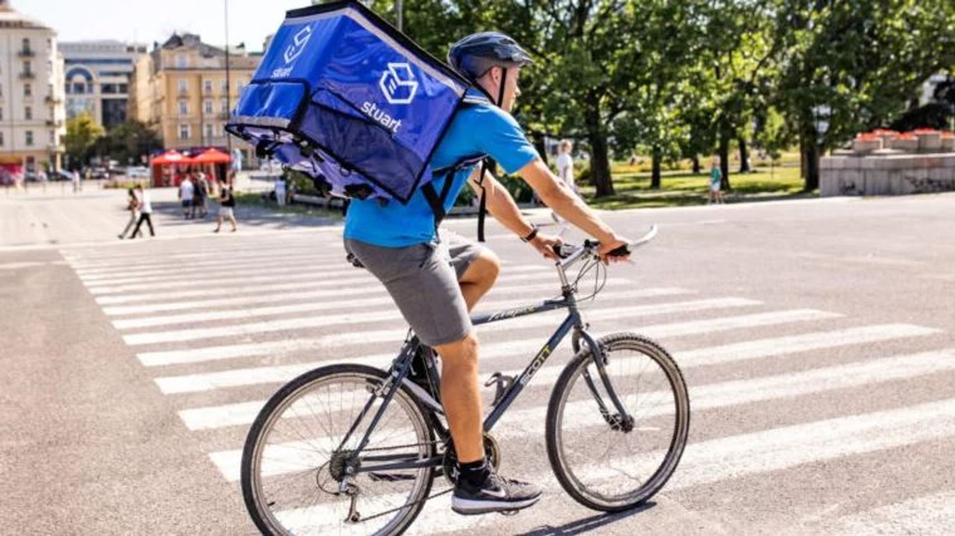 Platforma logistyczna Stuart wjeżdża do kolejnego miasta w Polsce
