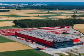 Znany polski producent mebli stawia na rozwój i zwiększa zatrudnienie