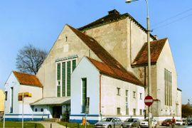 Naziści zrobili w niej basen. Zabytkowa synagoga w Poznaniu wystawiona na sprzedaż! [FILMY]