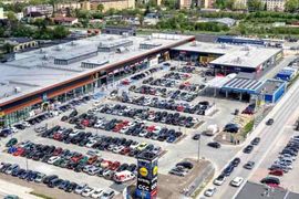 Rozbudowywany park handlowy Sekunda Jędrzejów z nowymi najemcami