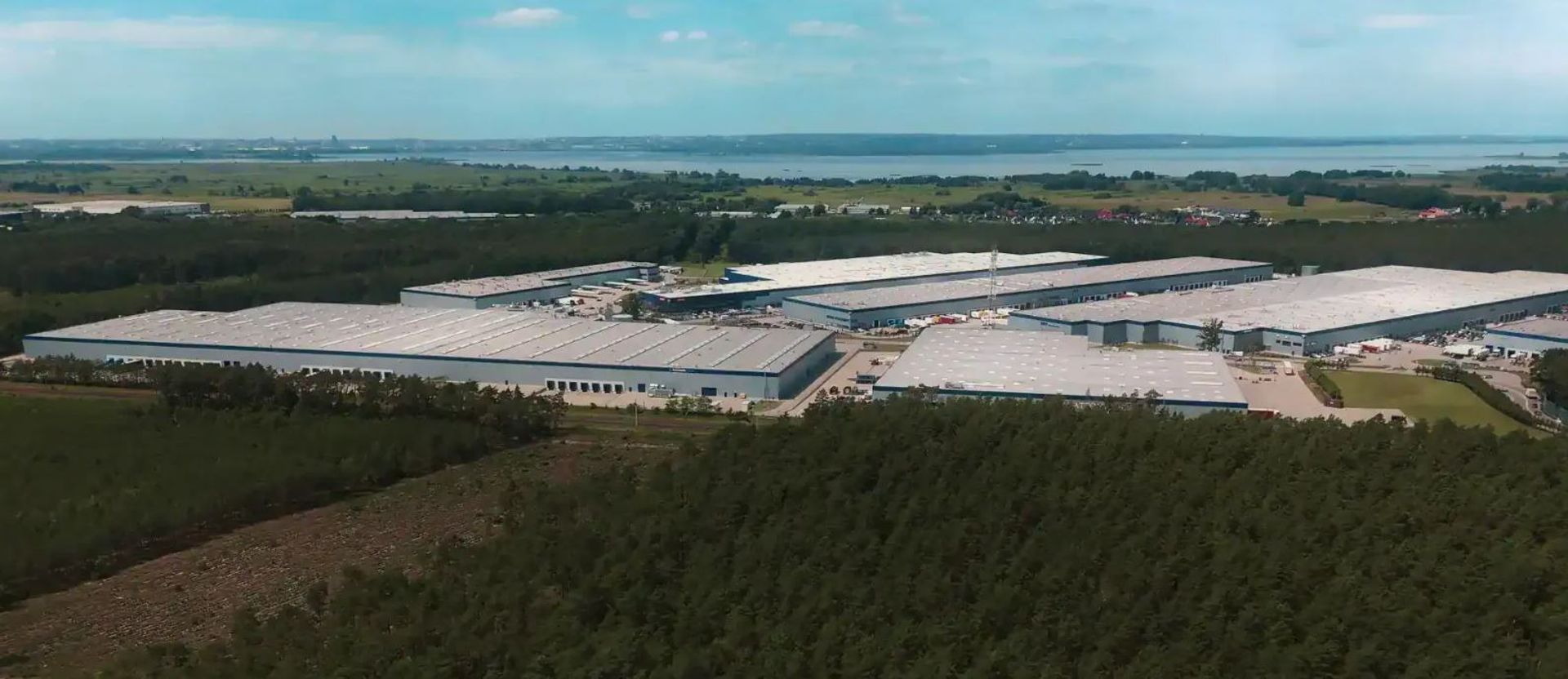 Jak zmienił się gospodarczy krajobraz Szczecina: rozwój rynku magazynowego i logistycznego