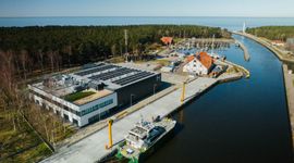 Pierwsza polska elektrownia wiatrowa na Bałtyku coraz bliżej. Działa już baza operacyjno-serwisowa [ZDJĘCIA]