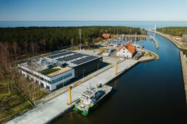 Pierwsza polska elektrownia wiatrowa na Bałtyku coraz bliżej. Działa już baza operacyjno-serwisowa [ZDJĘCIA]
