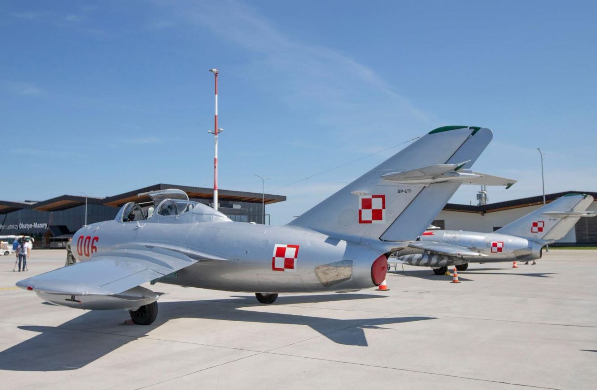 FUBAR AVIATION wybiera Port Lotniczy Olsztyn-Mazury. Historyczne odrzutowce będą stacjonować na Warmii i Mazurach
